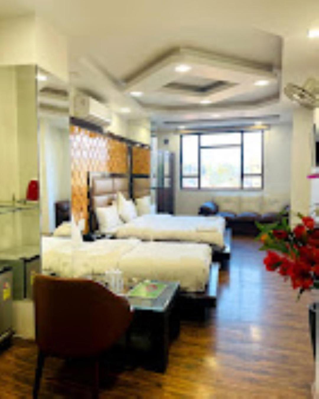 Hotel Bliss , アナントナグ エクステリア 写真